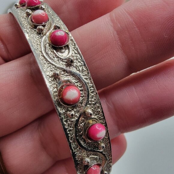 Vintage Silver Tone Beaded BANGLE Bracelet Southwestern Stackable‎ - Picture 2 of 3